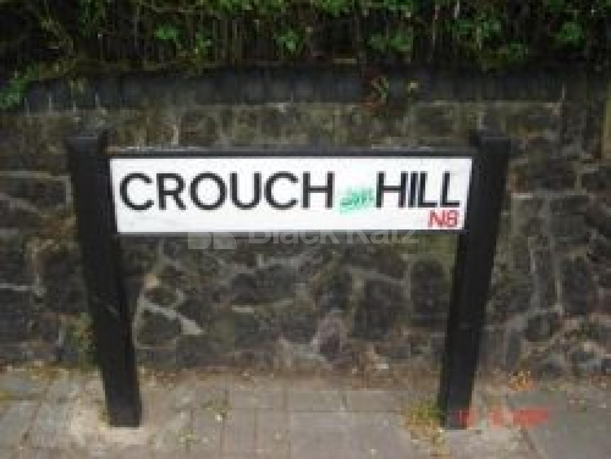 			2 Bedroom, 1 bath, 1 reception Terraced House			 Crouch Hill, CROUCH END N8 N8